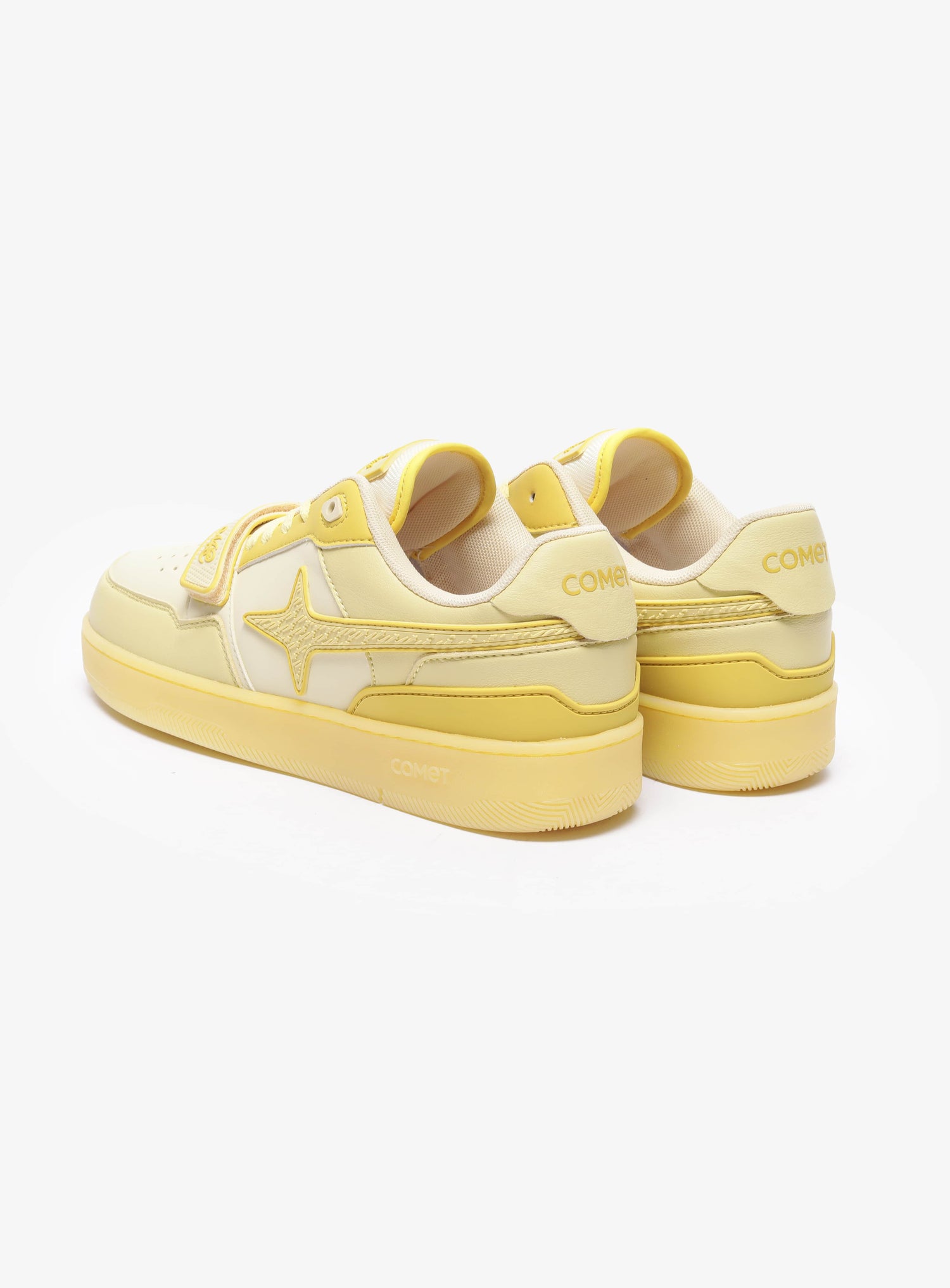 Back view of Comet shoe