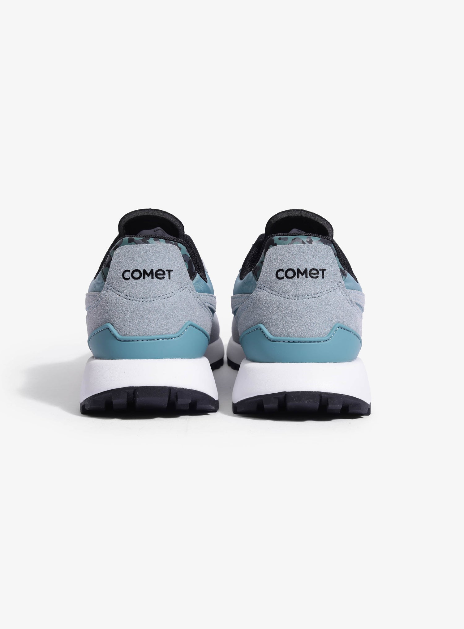 Back view of Comet shoe
