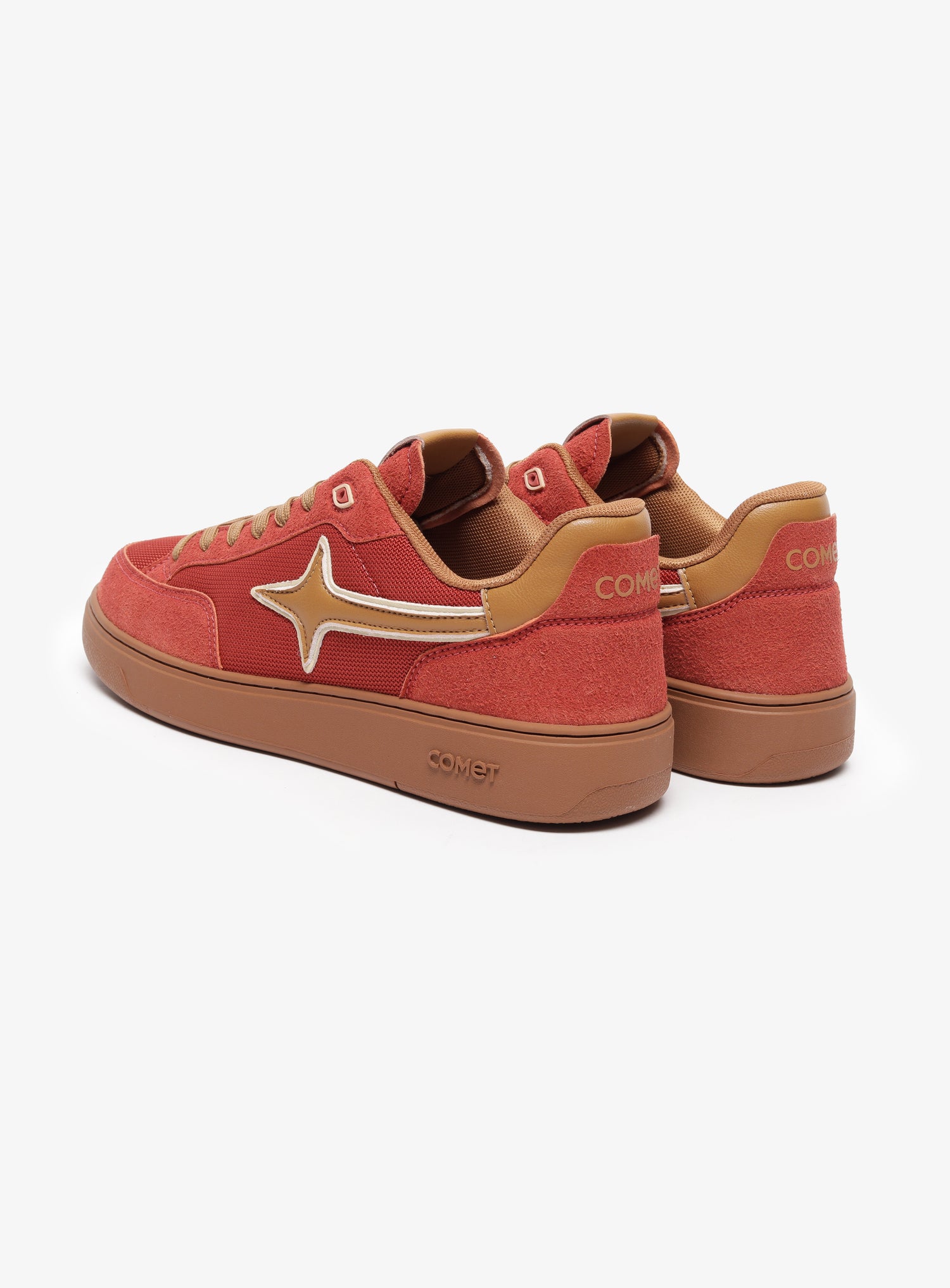 Back view of Comet shoe