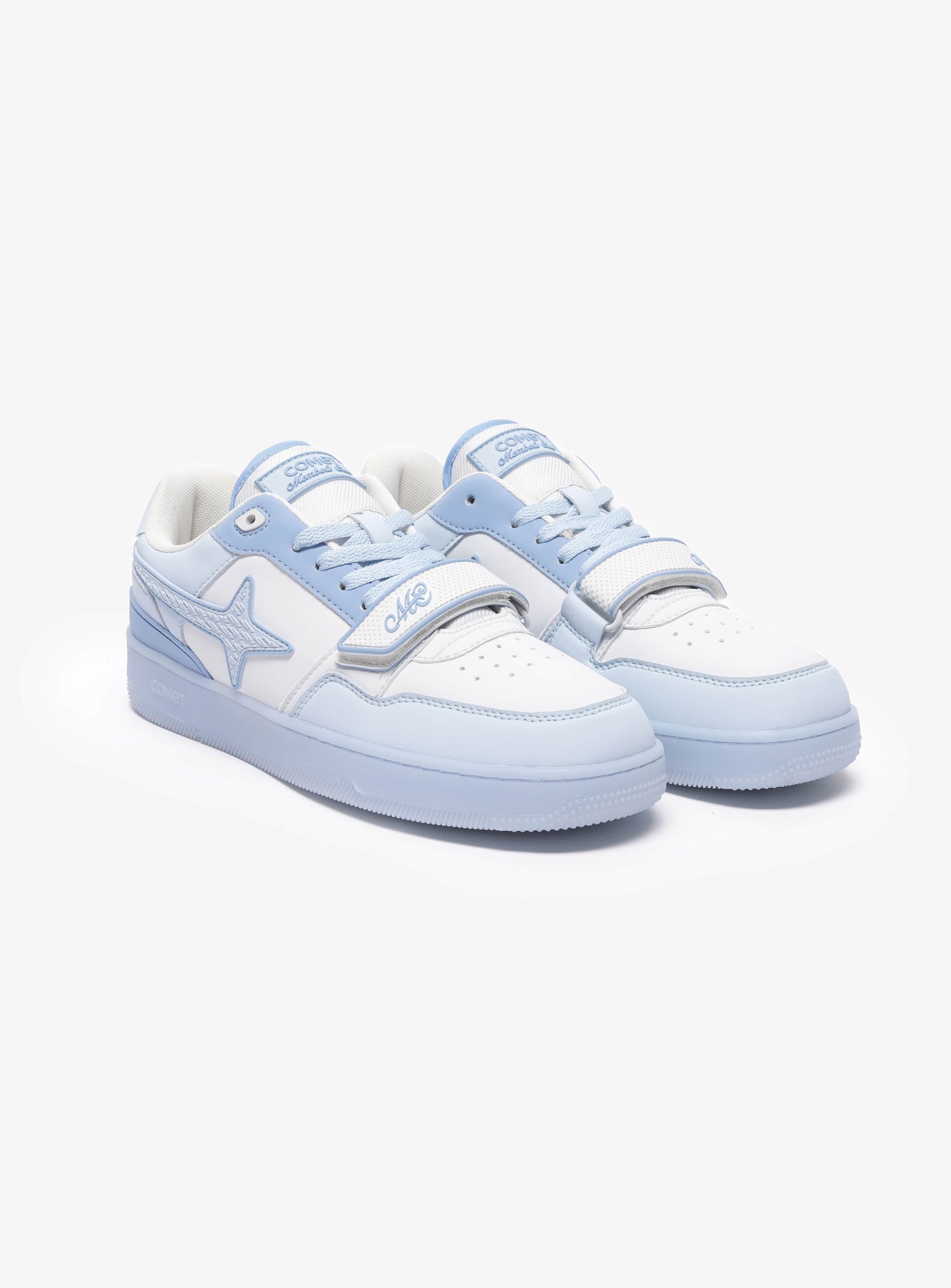 Front view of Comet shoe