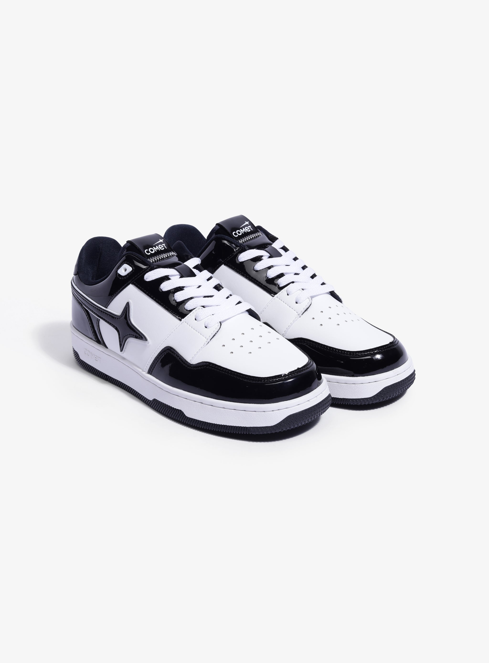 TUXEDO Comet tuxedo-comet