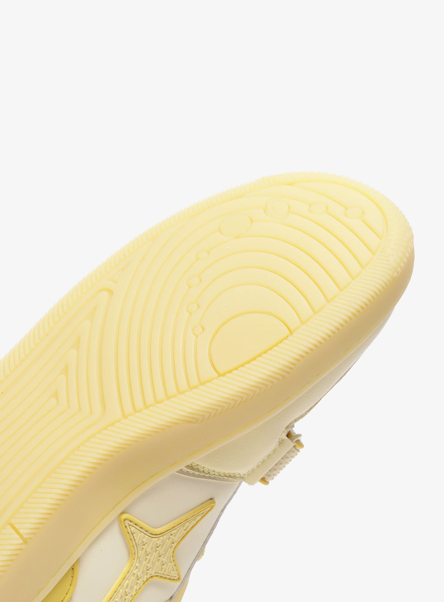 Bottom sole view of Comet shoe