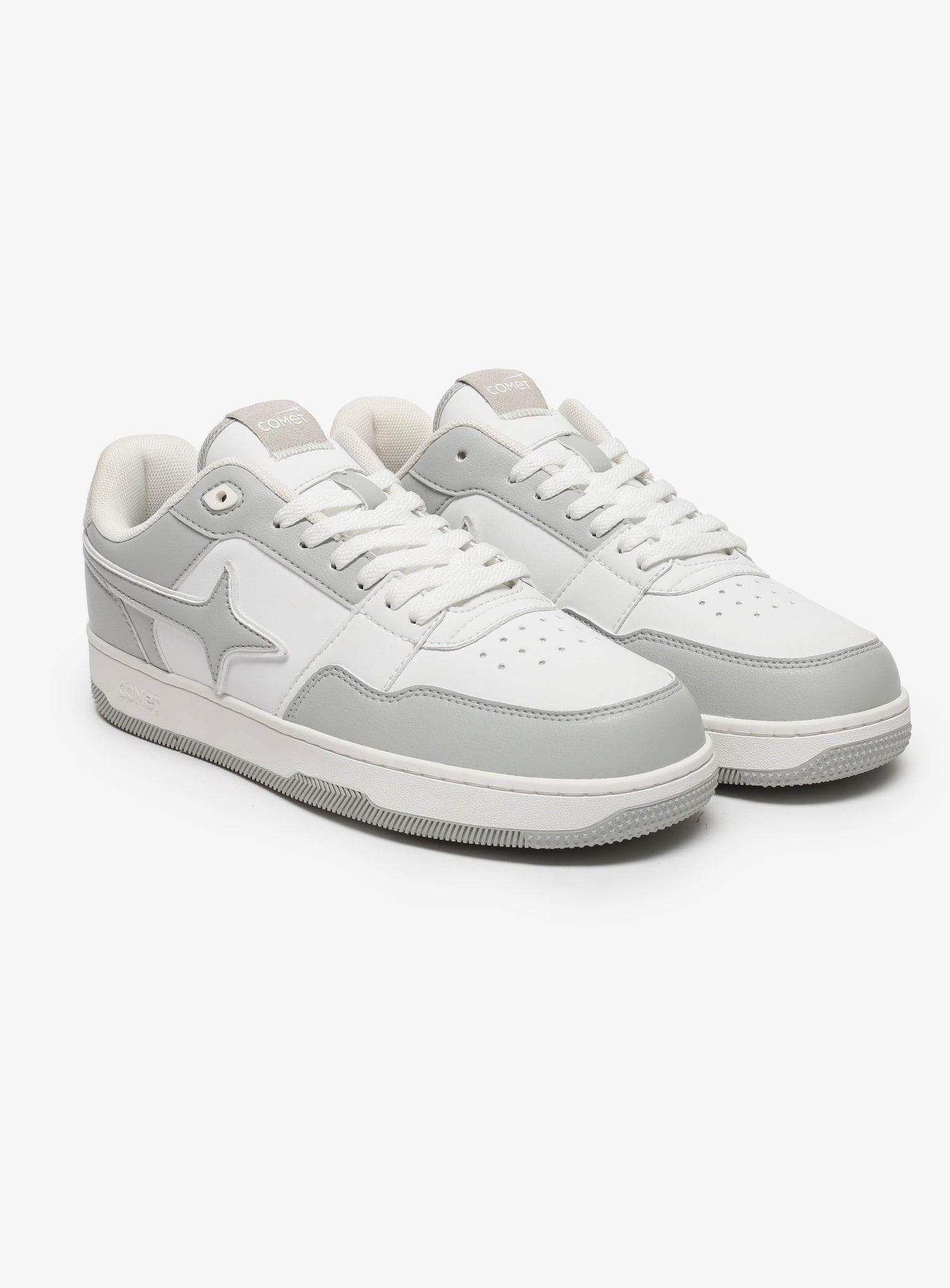 Front view of Comet shoe