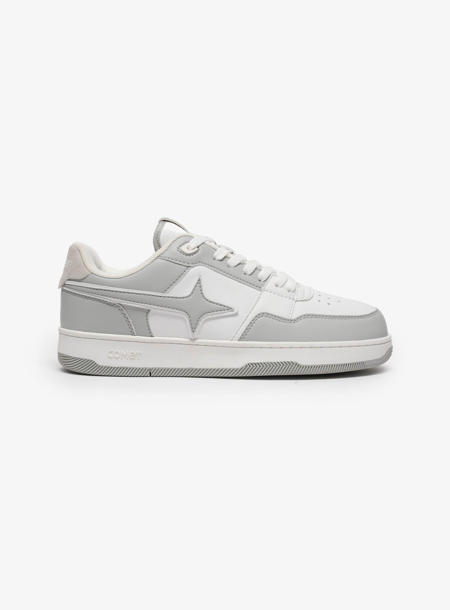Side view of Comet shoe