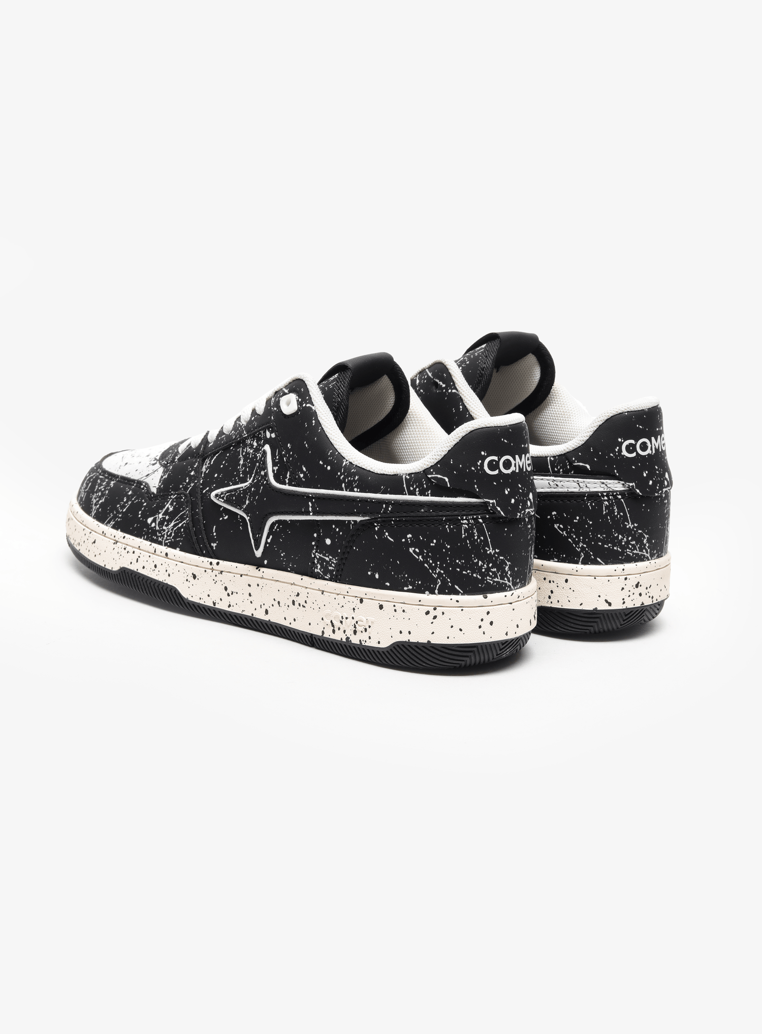 Back view of Comet shoe