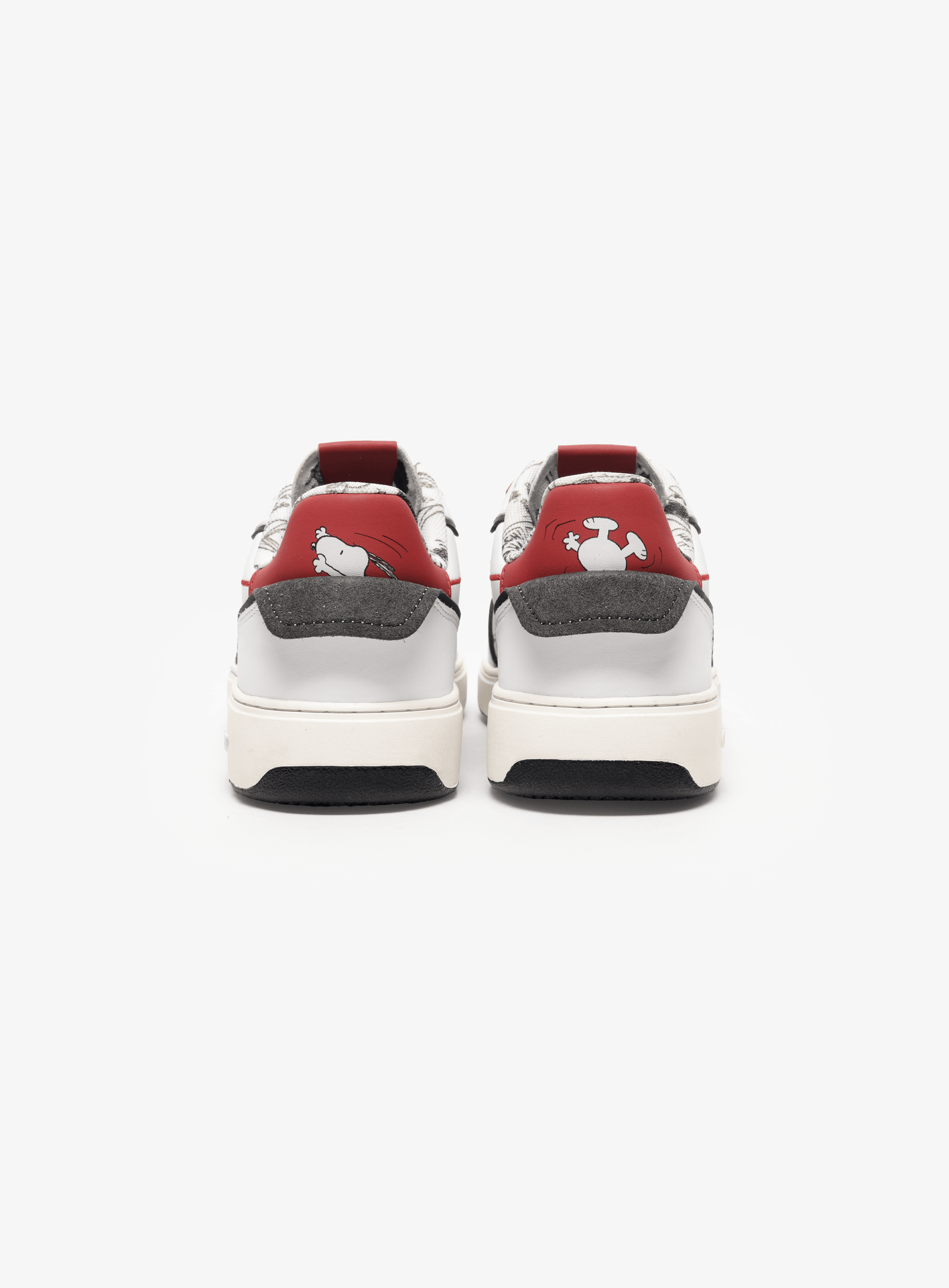Back view of Comet shoe