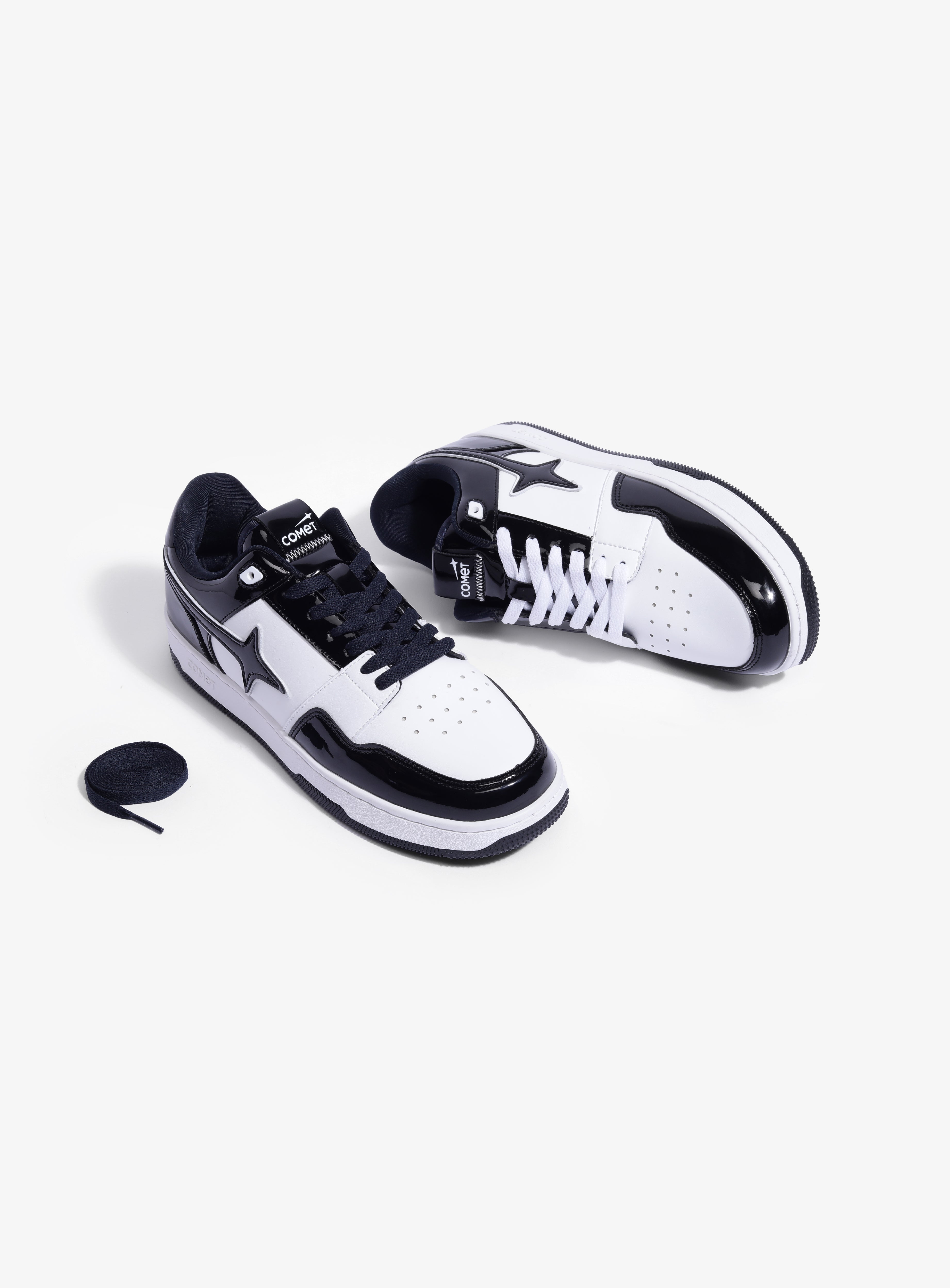 TUXEDO Comet tuxedo-comet