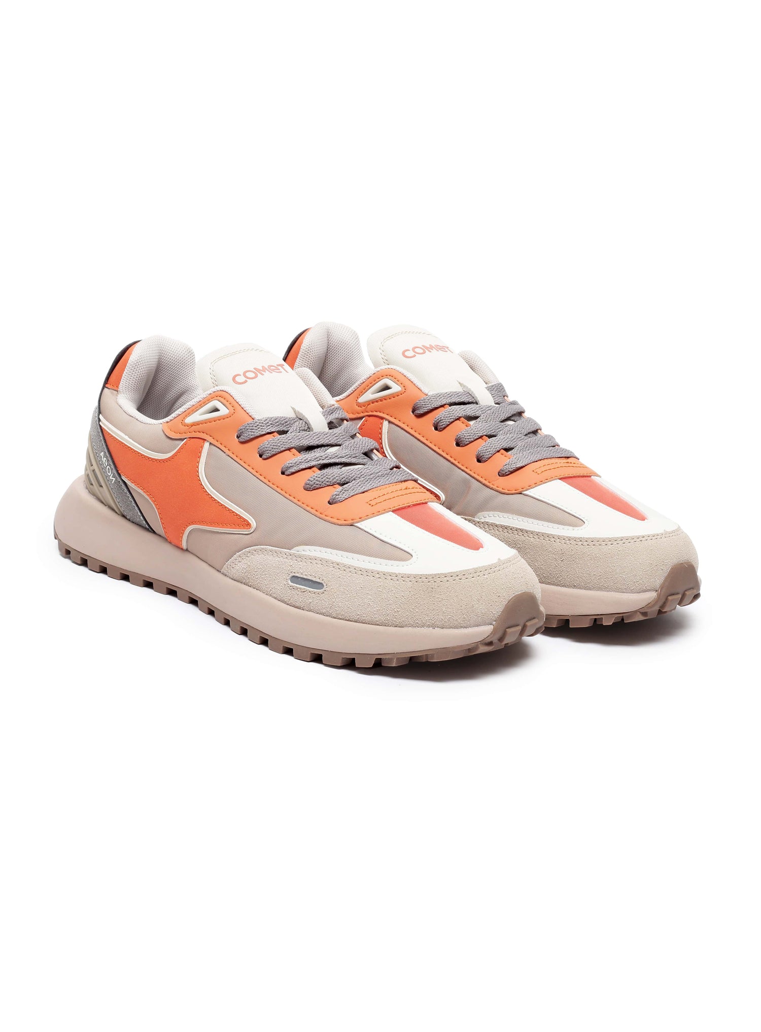 Front view of Comet shoe