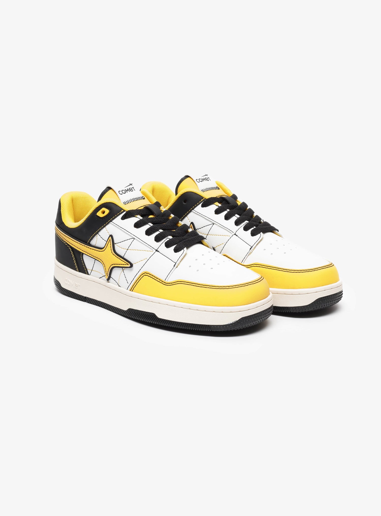 Front view of Comet shoe