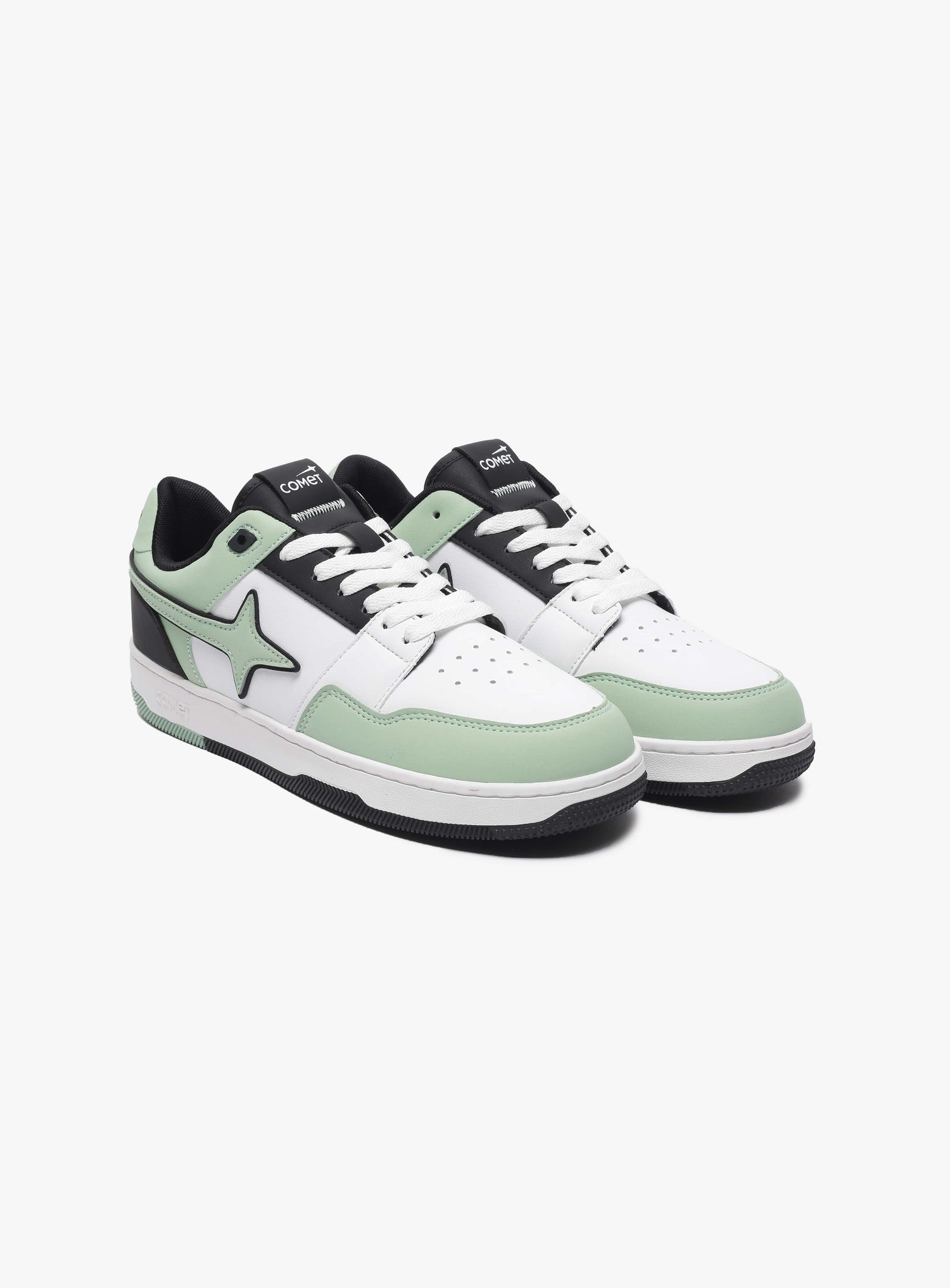 Front view of Comet shoe