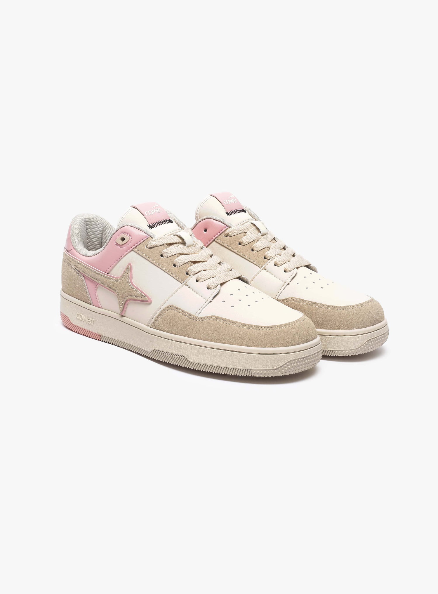 Front view of Comet shoe