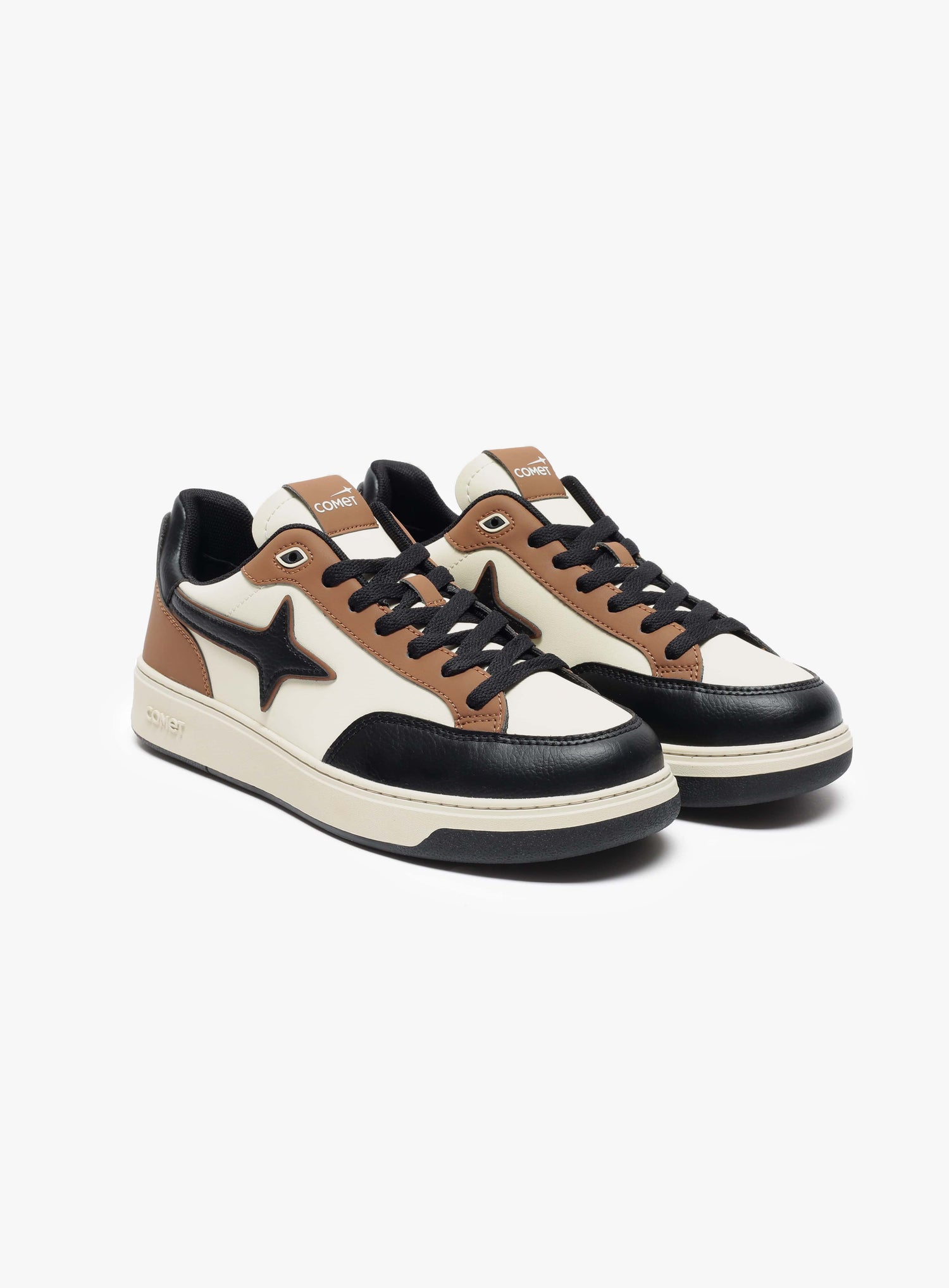 Front view of Comet shoe