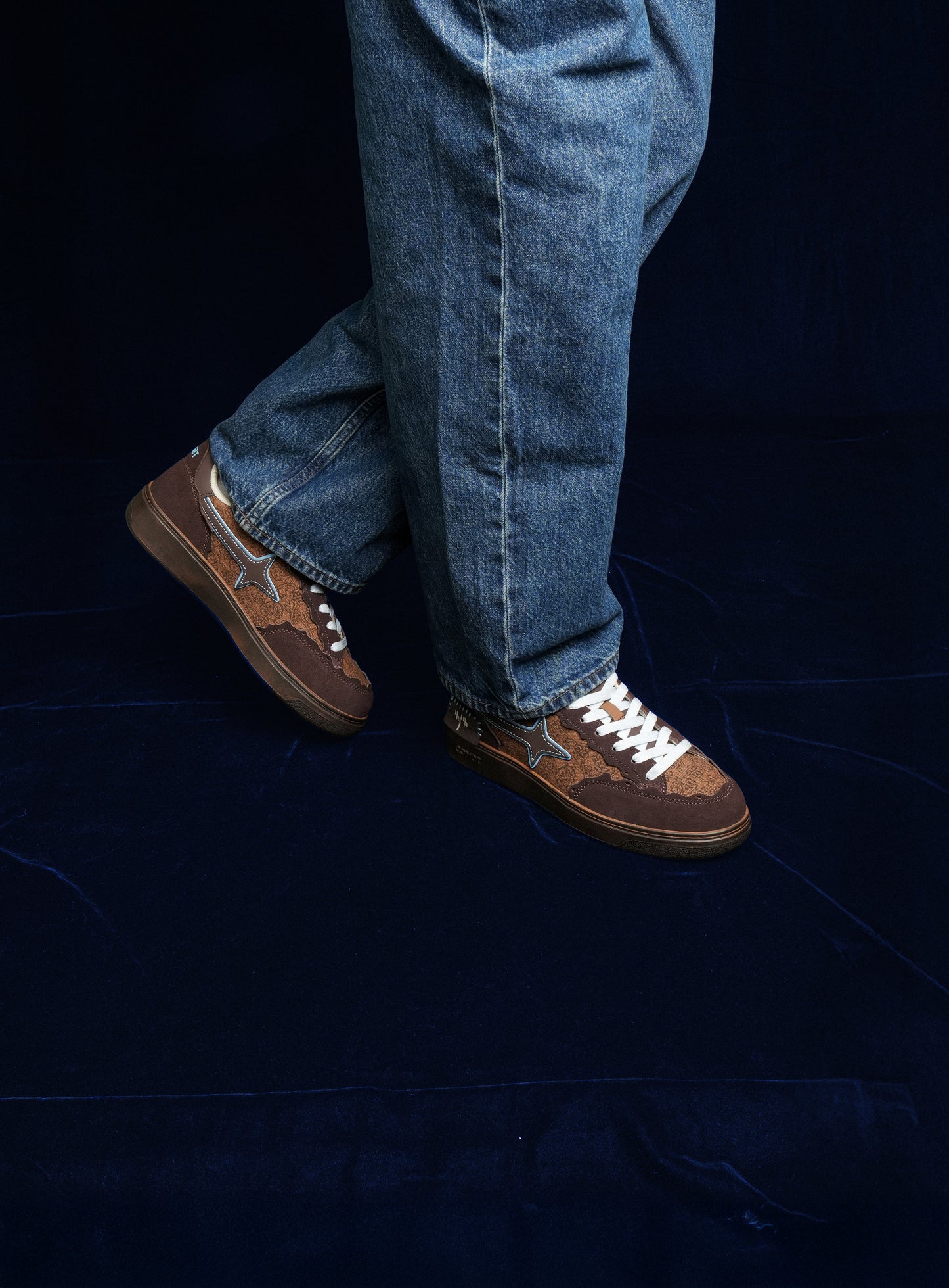 COMET x FARAK “ZAMEEN"