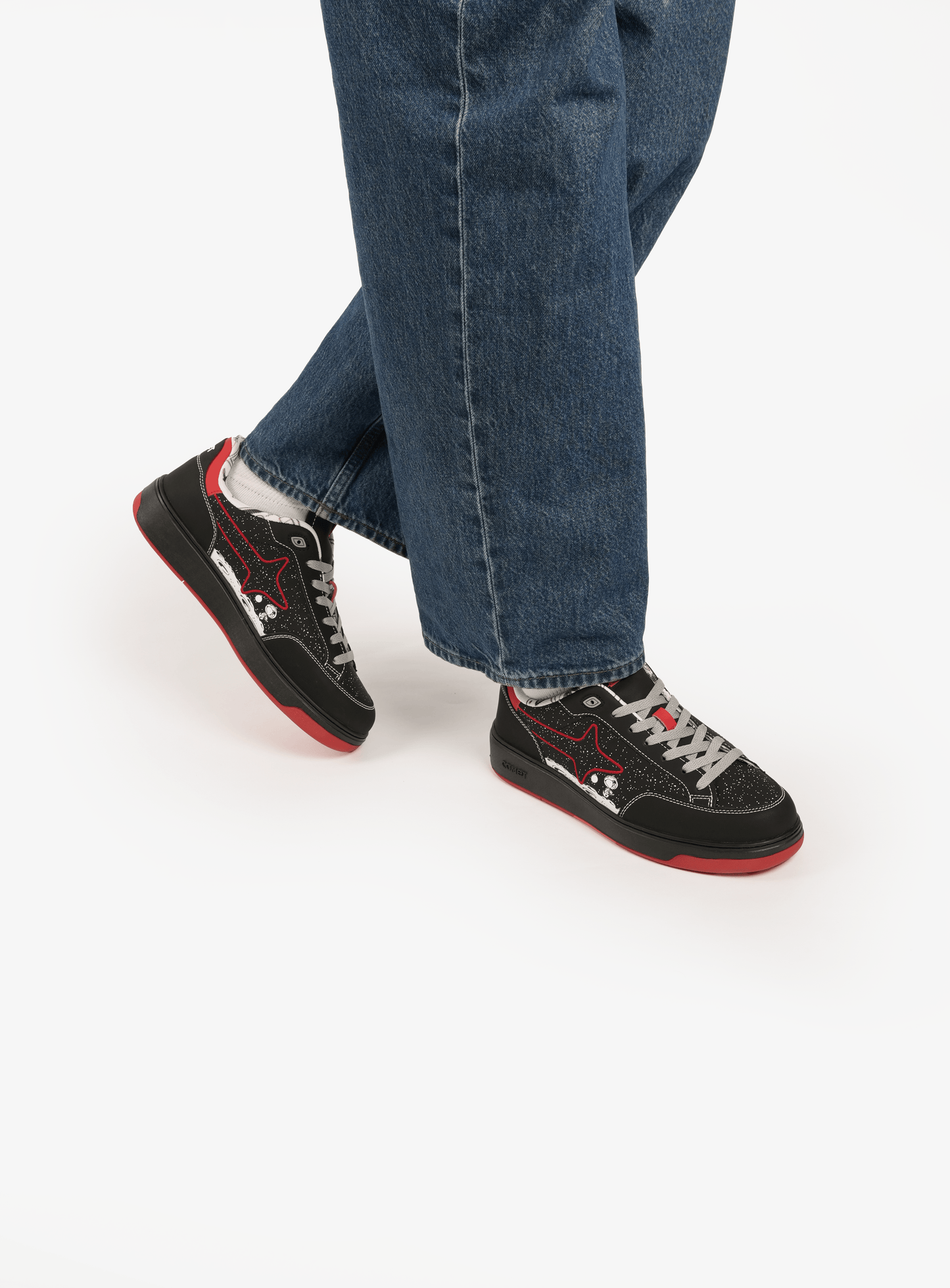 COMET x PEANUTS “SPACE"