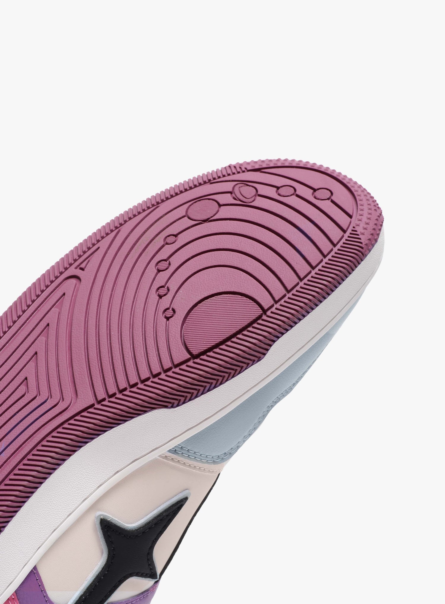 Bottom sole view of Comet shoe